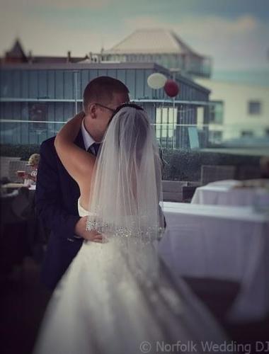 Wedding at Rooftop Gardens, Norwich 4.8.2018 - Norfolk Wedding DJ 